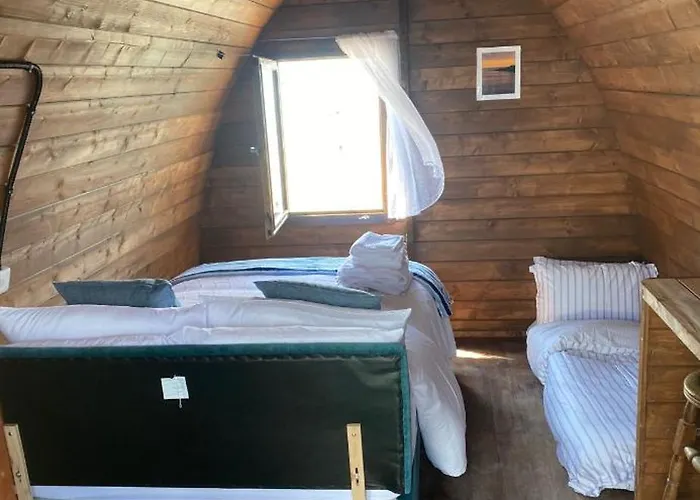 Campsite Glamping Pod *